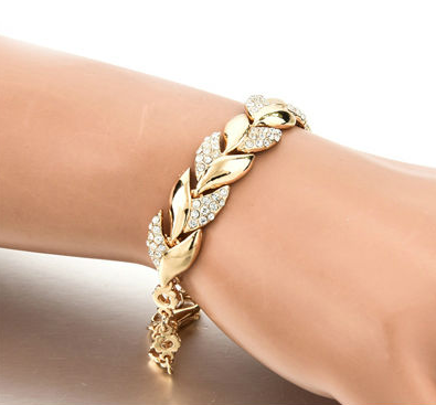 Armband "Braided leaf" med Austrian Crystals och i 18 K Guldplätering - 2