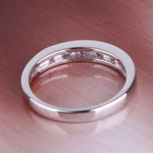 Ring med Cubic Zirconia och i Vit 18K Guldplätering - 8