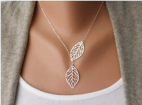 Halsband "Leaf" -Silverfärgad - 2