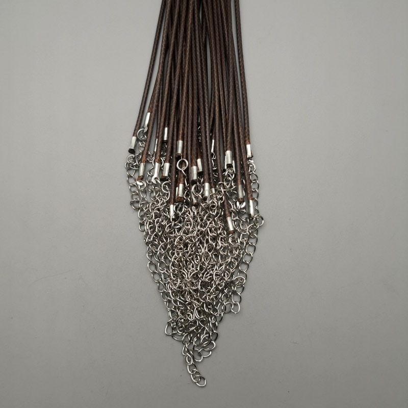 Läderrem Brun -vaxad 1,5mm resp. 2mm -längd 45cm + 5cm förlängningskedja - 3