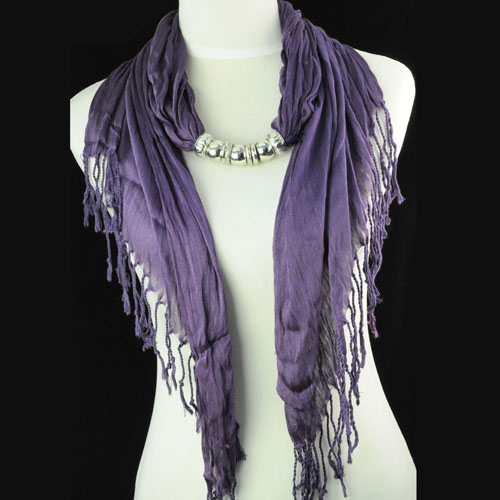 Bomullsscarf i moderiktig modell med "hänge" -Lila - 2