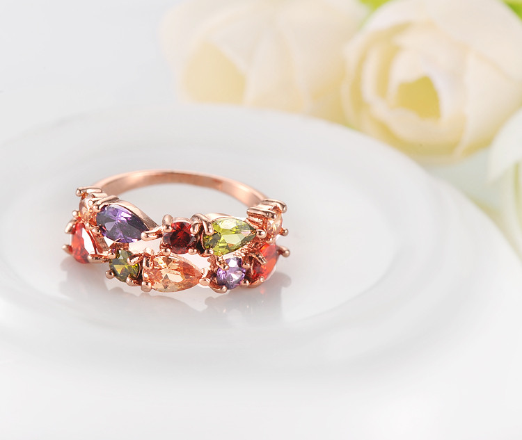 Ring med olikfärgade Cubic Zirconia i 18K Roséguldplätering - 4