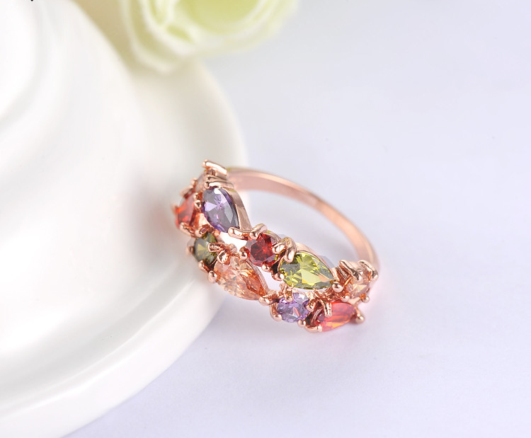 Ring med olikfärgade Cubic Zirconia i 18K Roséguldplätering - 2