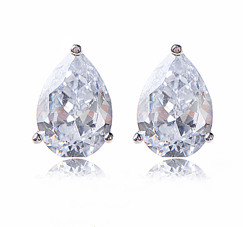 Örhängen med en droppformad vit Cubic Zirconia i 18 K Vit Guldplätering