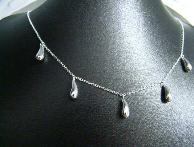 Halsband "Droppar" i 925 Sterling Silverplätering