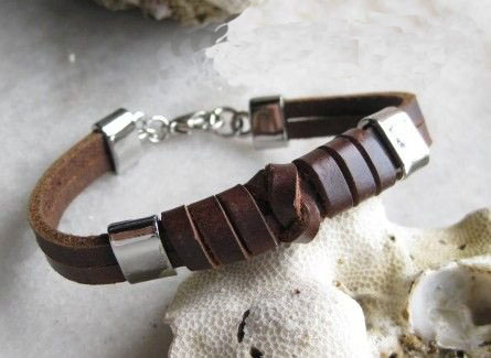 Läderarmband med detaljer i rostfritt stål - 2
