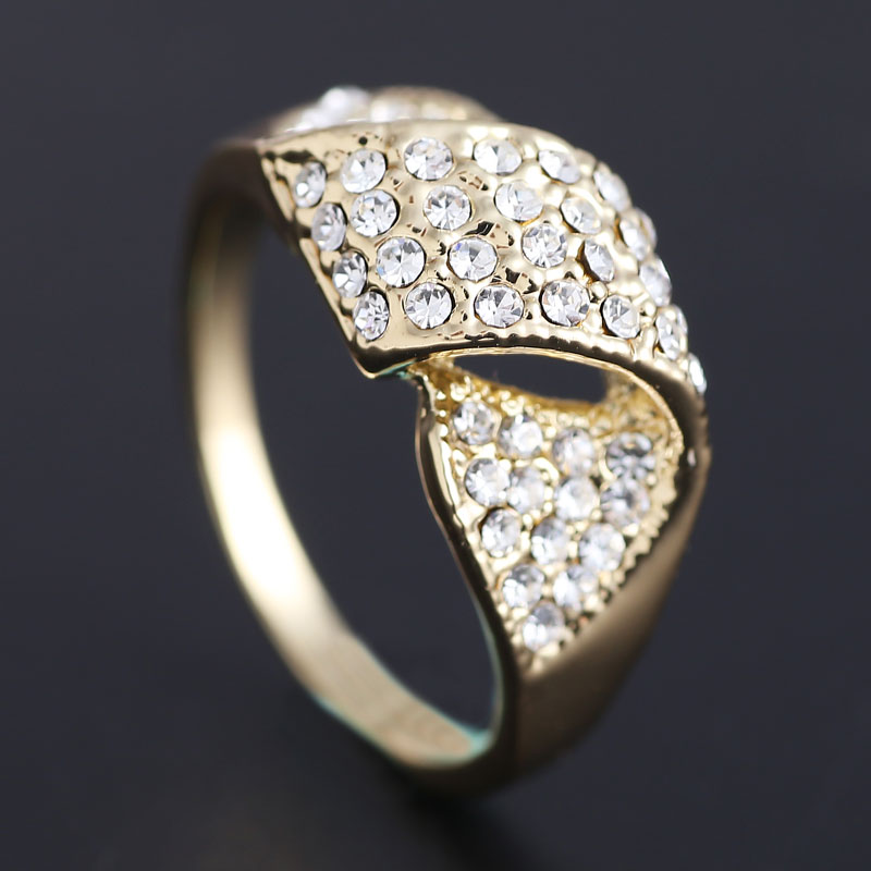 Ring med Cubic Zirconia samt  i 18K Guldplätering - 2