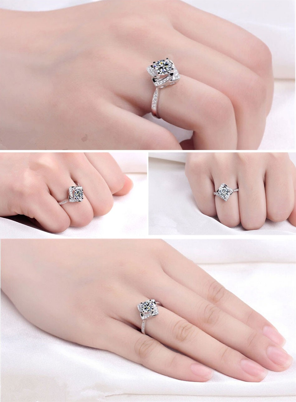 Ring med Cubic Zirconia samt  i 925 Sterling Silverplätering - 12