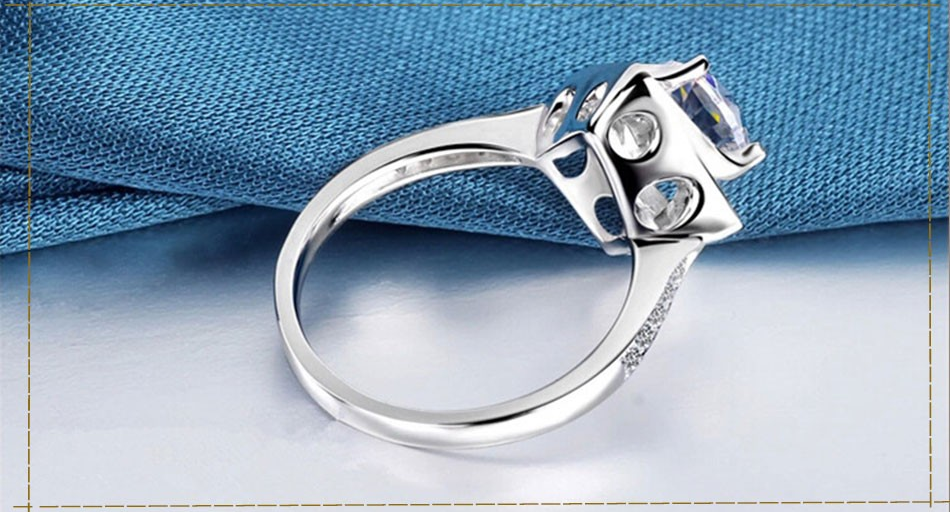 Ring med Cubic Zirconia samt  i 925 Sterling Silverplätering - 7