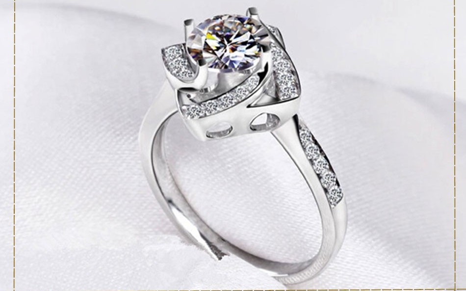 Ring med Cubic Zirconia samt  i 925 Sterling Silverplätering - 9