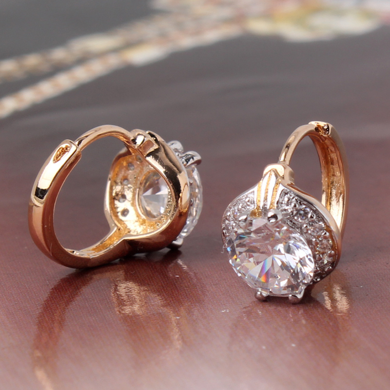 Örhängen med Cubic Zirconia och i 18 K Roséguldplätering - 2