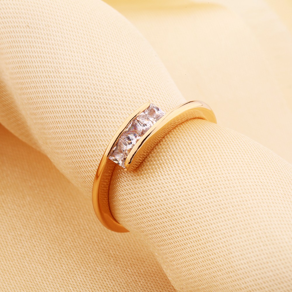 Ring med Cubic Zirconia och i 18K Roséguldplätering - 8