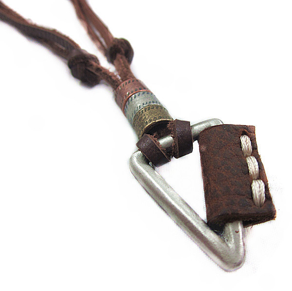 Halsband "Triangle" med läderrem - 5