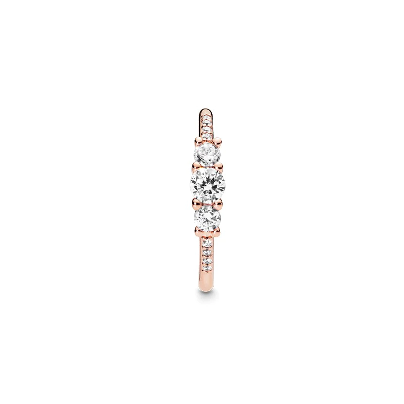 Ring  med flera små och tre större Cubic Zirconia  i Roséguldplätering - 3