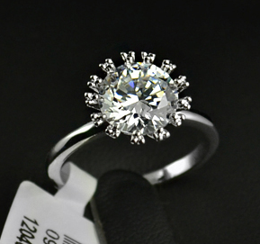 Ring "Star" med 2.75ct Cubic Zirconia Solitaire och Platinumplätering