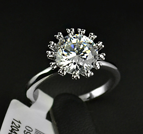 Ring "Star" med 2.75ct Cubic Zirconia Solitaire och Platinumplätering