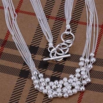 Halsband "Små kulor i länkar" i 925 Sterling Silverplätering