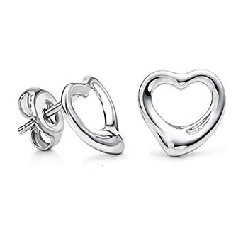 Örhängen "Silverhearts" i 925 Sterling Silverplätering
