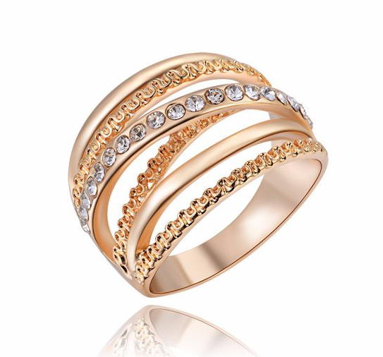 Ring med Austrian Crystal och i 18K Roséguldplätering - 2:a sortering