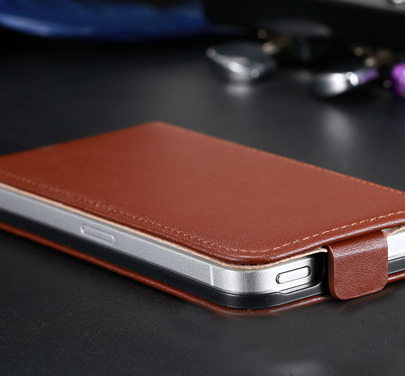 Flipfodral i läder till iphone 5/5S, 6, 6 Plus, 7 och 7 Plus - 8