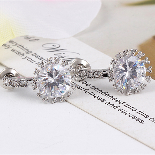Örhängen "Crystal Star" med Cubic Zirconia och i 925 Silverplätering - 2