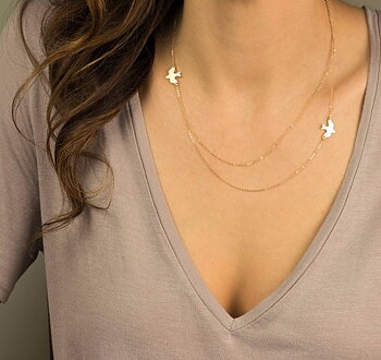 Halsband "DoubleDove" i 18 K Guldplätering alternativt 925 Sterling Silverplätering