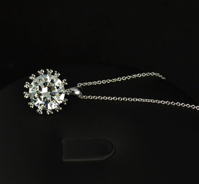 Halsband "Star" med stort hänge i Cubic Zirconia och platinumplätering - 5