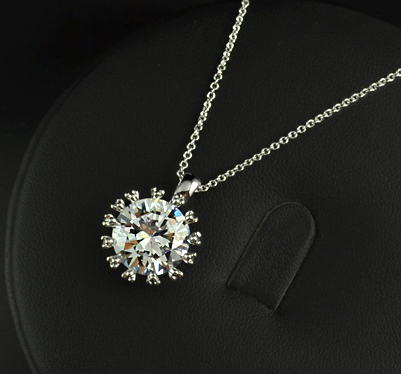 Halsband "Star" med stort hänge i Cubic Zirconia och platinumplätering - 4