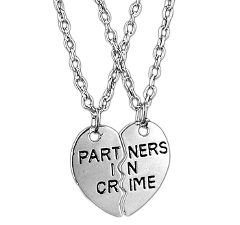 Dubbelt Halsband "Partners in Crime" i 925 Sterling Silverplätering