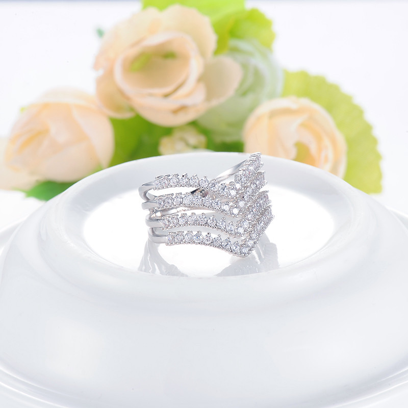 Ring med många små Cubic Zirconia och i 925 Sterling Silverplätering - 5
