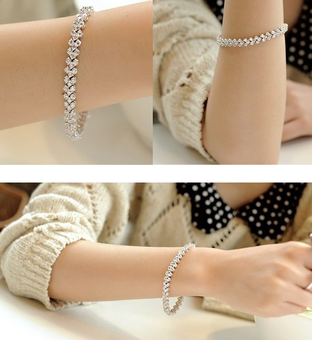 Armband "Treklöver" med stenar av Cubic Zirconia och i 925 Sterling Silverplätering - 10