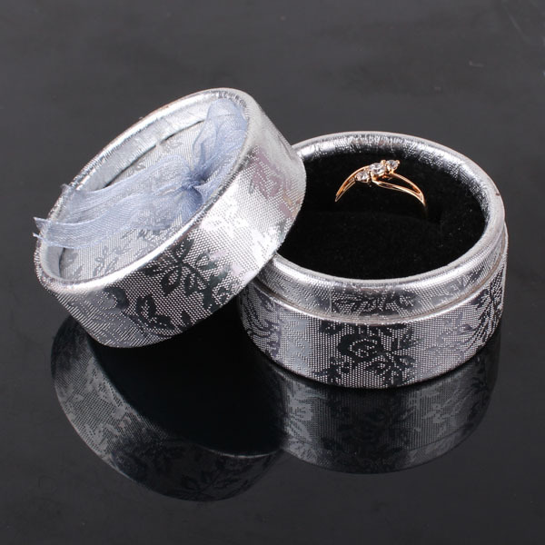 Ring med stenar i Cubic Zirconia samt i 18K Roséguldplätering - 6