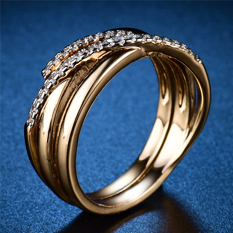Ring i 18K Guldplätering med korsande rader av många små  Cubic Zirconia - 7
