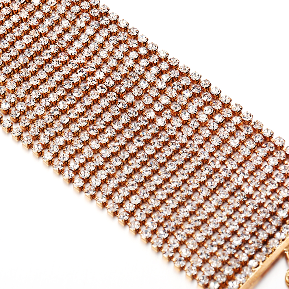 Choker "Gold Layers" med rader av Rhinestonekristaller och i 18K Guldplätering - 4