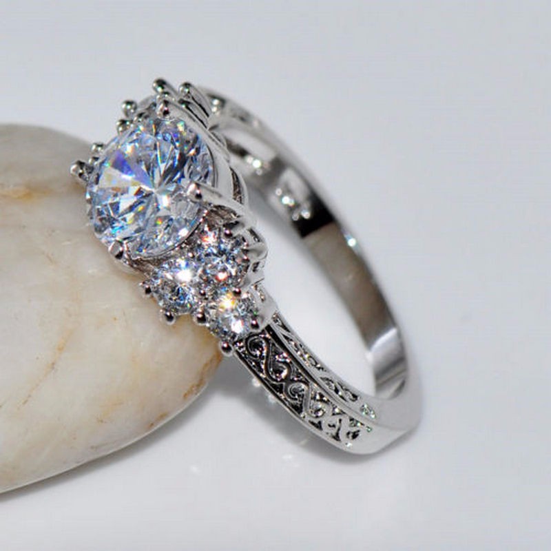 Ring med Cubic Zirconia i olika storlekar och i 925 Sterling Silverplätering - 6