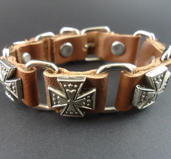 Läderarmband "Five Cross" med metalldetaljer