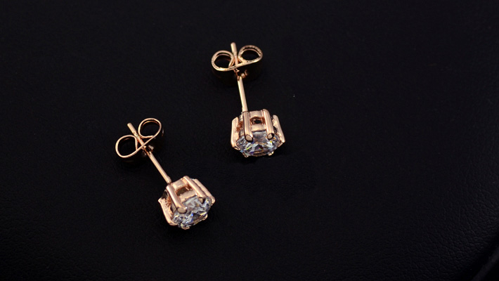 Örhängen med stenar i Cubic Zirconia och 18 K Guldplätering - 4
