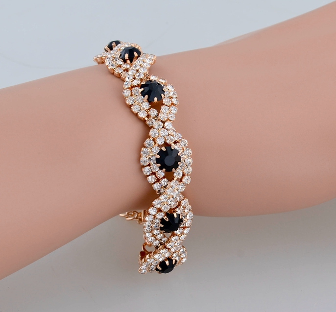 Armband med Cubic Zirconia och Austrian Crystals samt i 18 K Guldplätering -Svarta stenar - 2