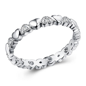 Ring "Loveheart" med många små Cubic Zirconia och i 925 Sterling Silverplätering