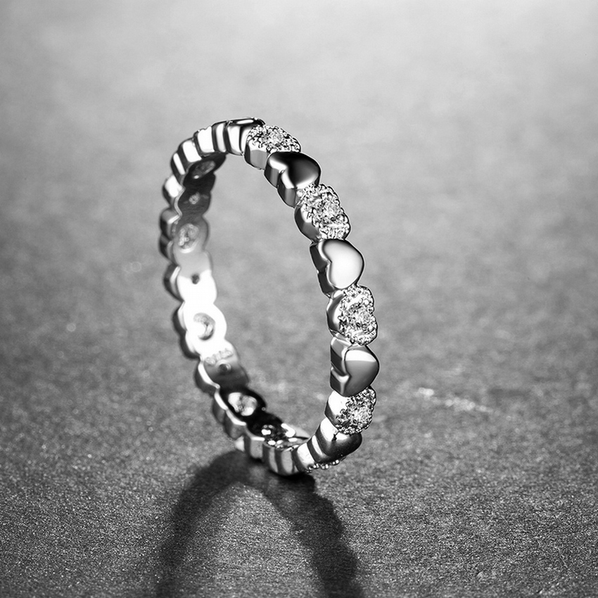 Ring "Loveheart" med många små Cubic Zirconia och i 925 Sterling Silverplätering - 3