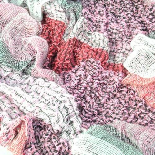 Scarf i moderiktig modell -Mixade färger - 4