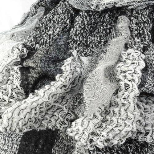 Scarf i moderiktig modell -Mixade färger - 4