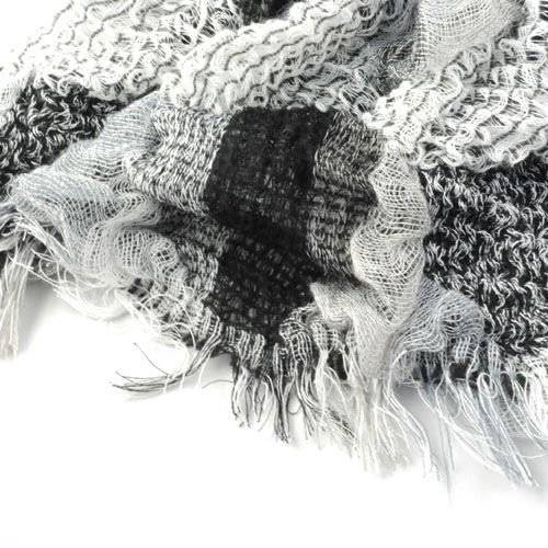 Scarf i moderiktig modell -Mixade färger - 3