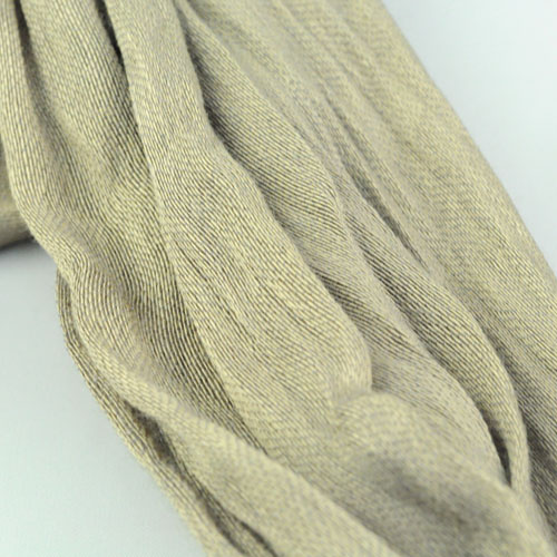 Bomullsscarf i moderiktig modell med "hänge" -Camel - 5