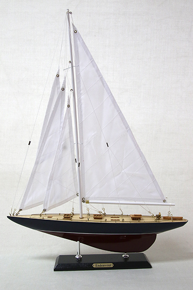 Endeavour båtmodell 39x54 cm - 2