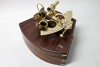 Sextant i Trälåda 20x19 cm