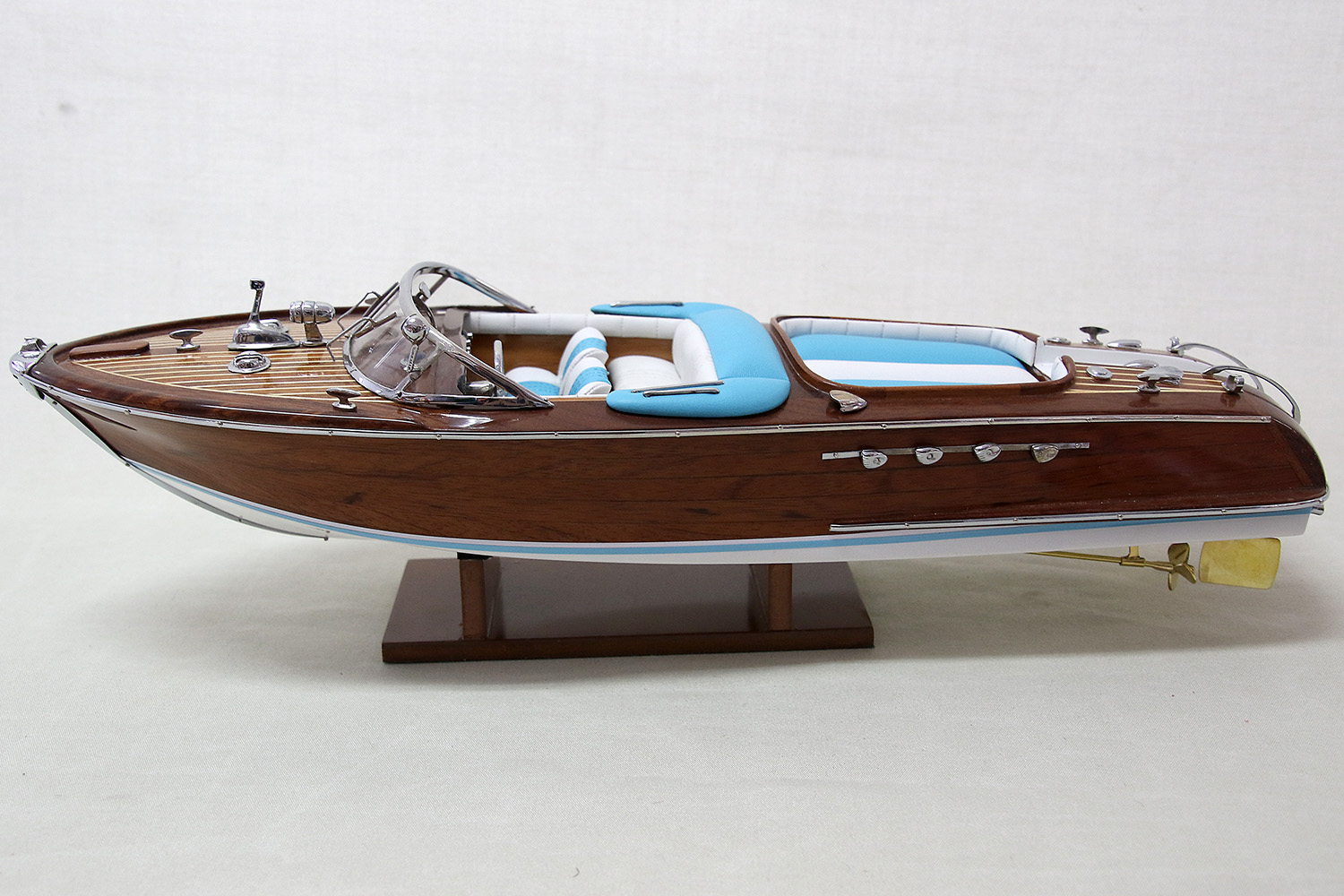 Riva Aquamara 1962 52x16 cm