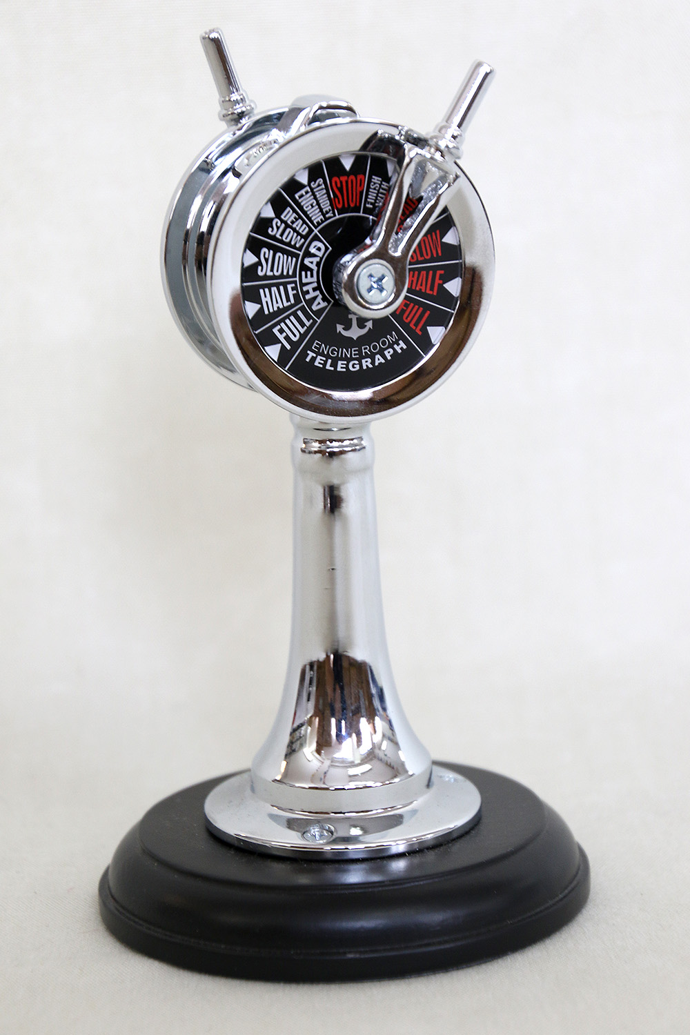Machine Telegraph on the wooden plate 17 cm - 2