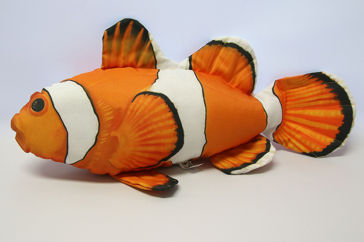 Clownfish cushion 52x30 cm