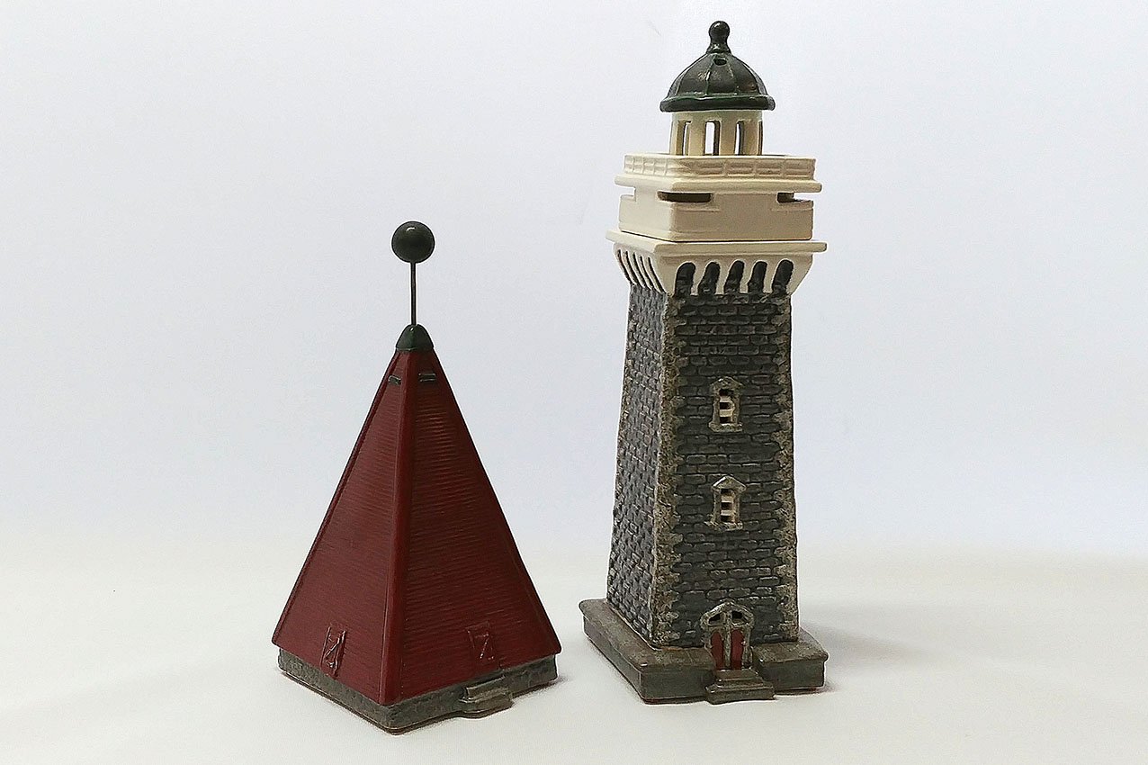 Vinga Lighthouse and back of Ceramics